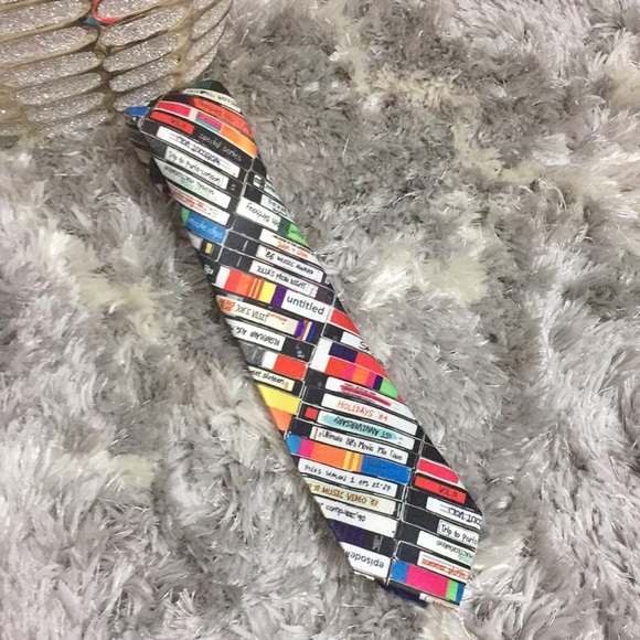 Retro VHS Tape Men Tie - Picture 3 of 6